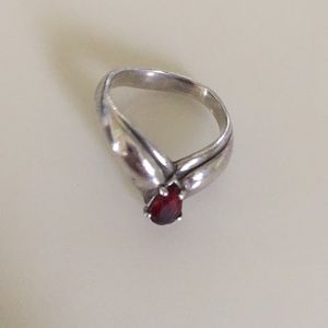 James Avery Garnet Ring